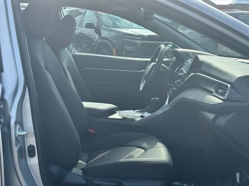 Used 2023 Toyota Camry LE image 19