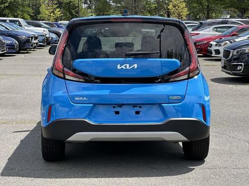 Used 2025 Kia Soul EX FWD image 3