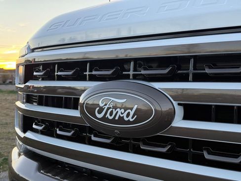 Used 2026 Ford F350 King Ranch w/ Chrome Package image 19