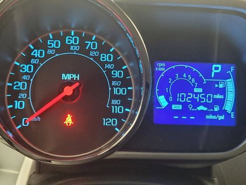 Used 2015 Chevrolet Spark LT image 23