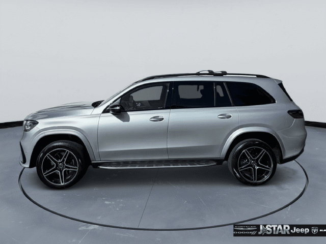 Used 2025 Mercedes-Benz GLS 450 4MATIC w/ AMG Line Exterior image 8
