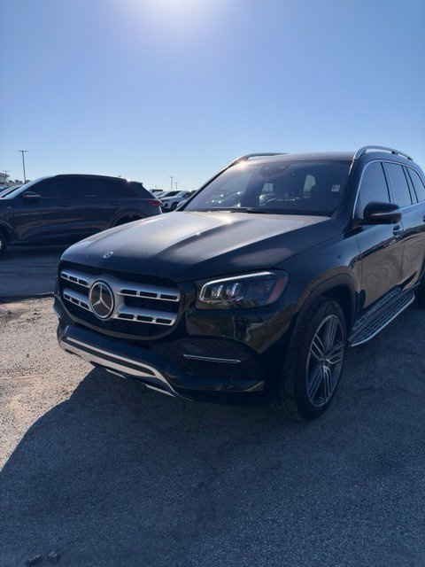 Used 2023 Mercedes-Benz GLS 450 4MATIC image 2