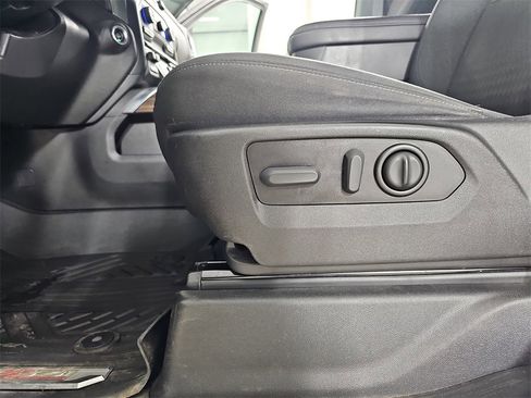 Certified 2022 Chevrolet Silverado 2500 LT w/ All Star Edition image 34