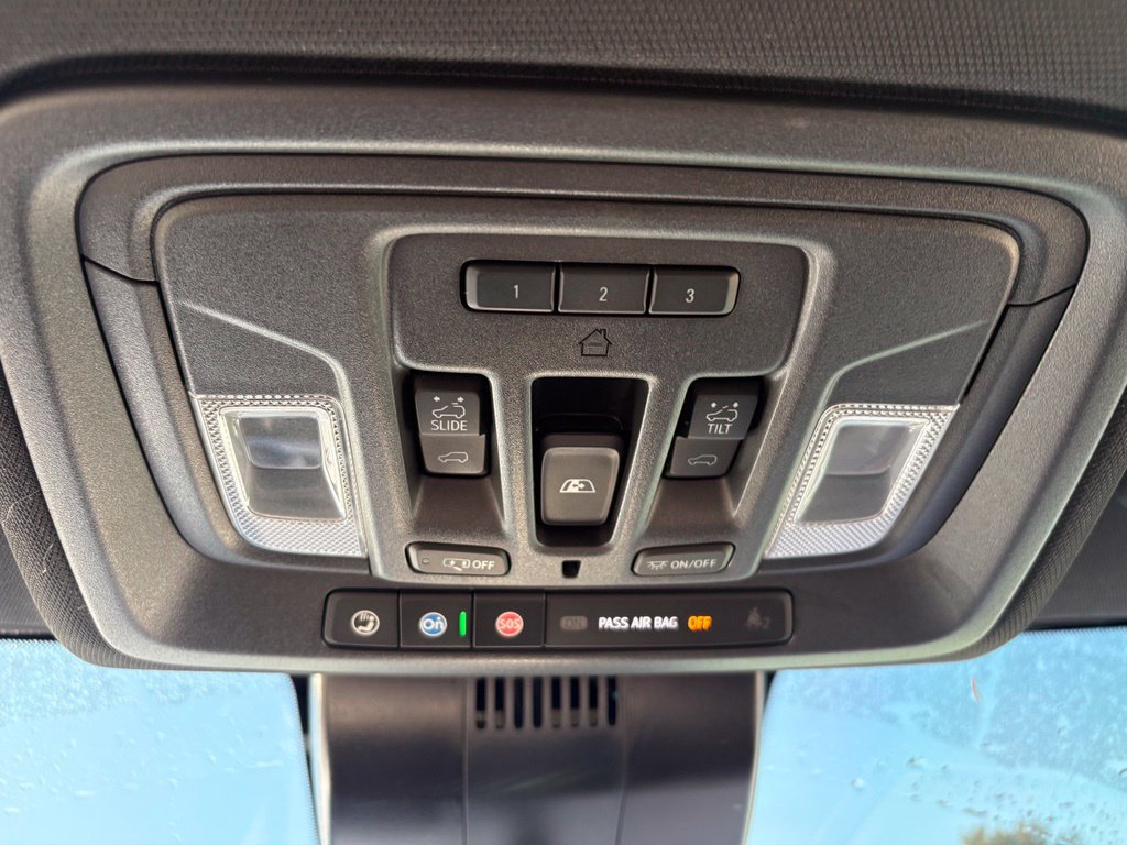 Used 2024 Chevrolet Silverado 3500 High Country w/ High Country Premium Package AWD/4WD image 34