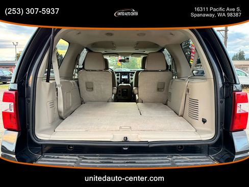 Used 2013 Ford Expedition Limited image 21