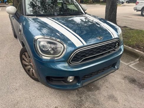 Used 2019 MINI Cooper Countryman SE w/ Convenience Package AWD/4WD image 3