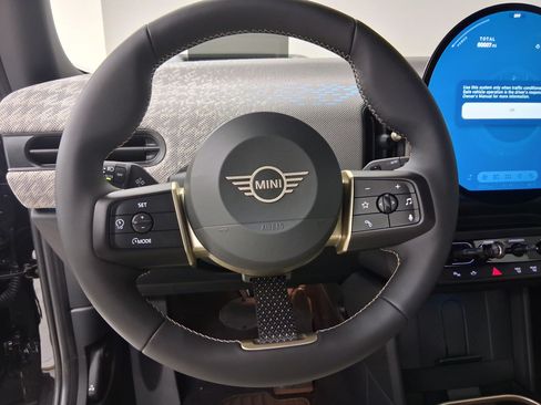 New 2026 MINI Cooper 2-Door Hardtop FWD image 12