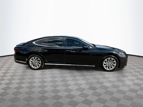 Used 2019 Lexus LS 500 w/ Accessory Package (Z2) image 5