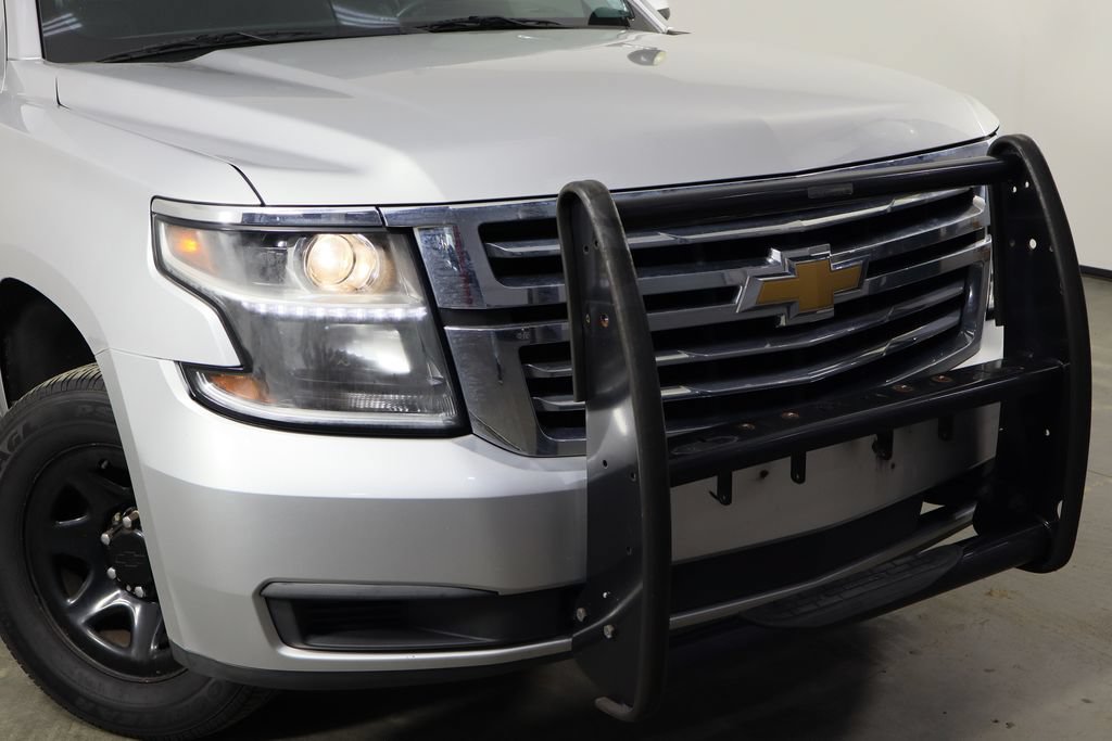 Used 2019 Chevrolet Tahoe 2WD w/ Enhanced Driver Alert Package image 38