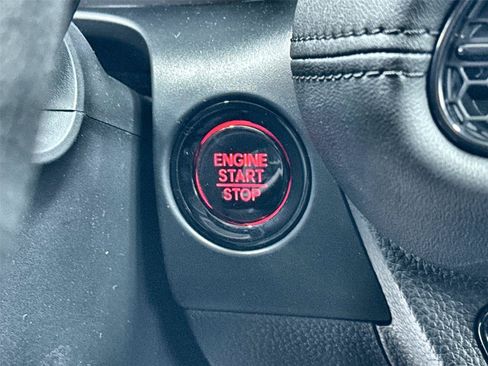 New 2027 Honda HR-V LX image 23