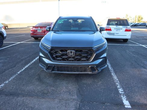 Used 2025 Honda CR-V Sport-L image 2