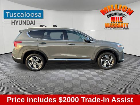 Used 2023 Hyundai Santa Fe SEL w/ Premium Package image 2