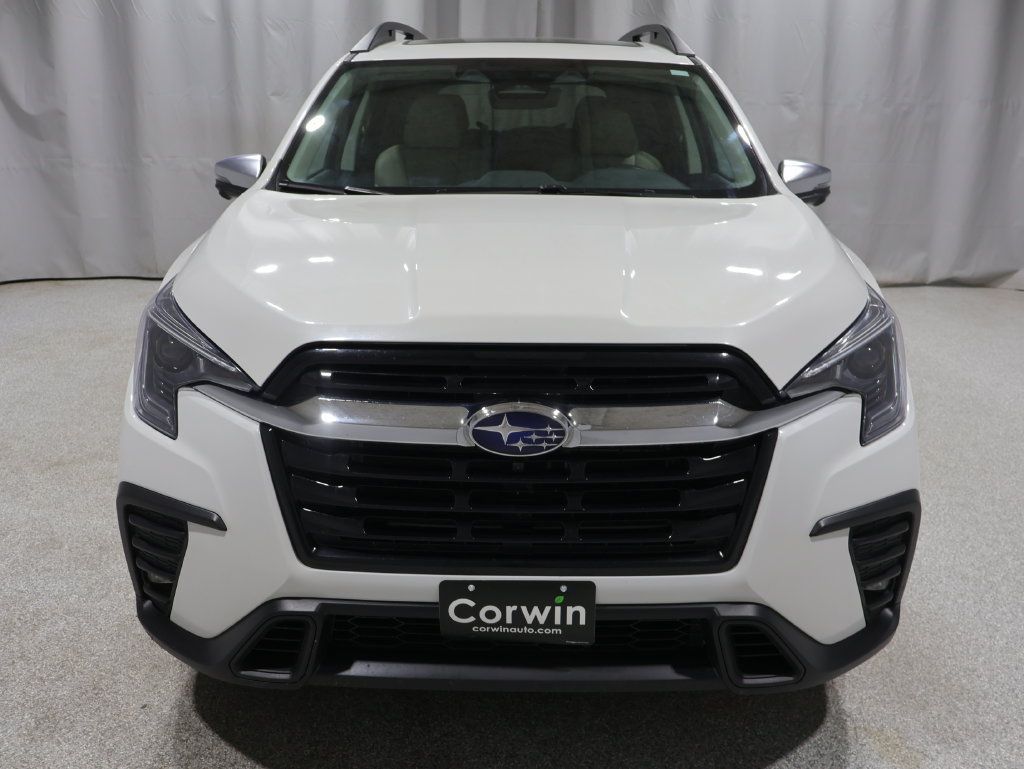 Used 2023 Subaru Ascent Limited w/ Technology Package AWD/4WD image 7