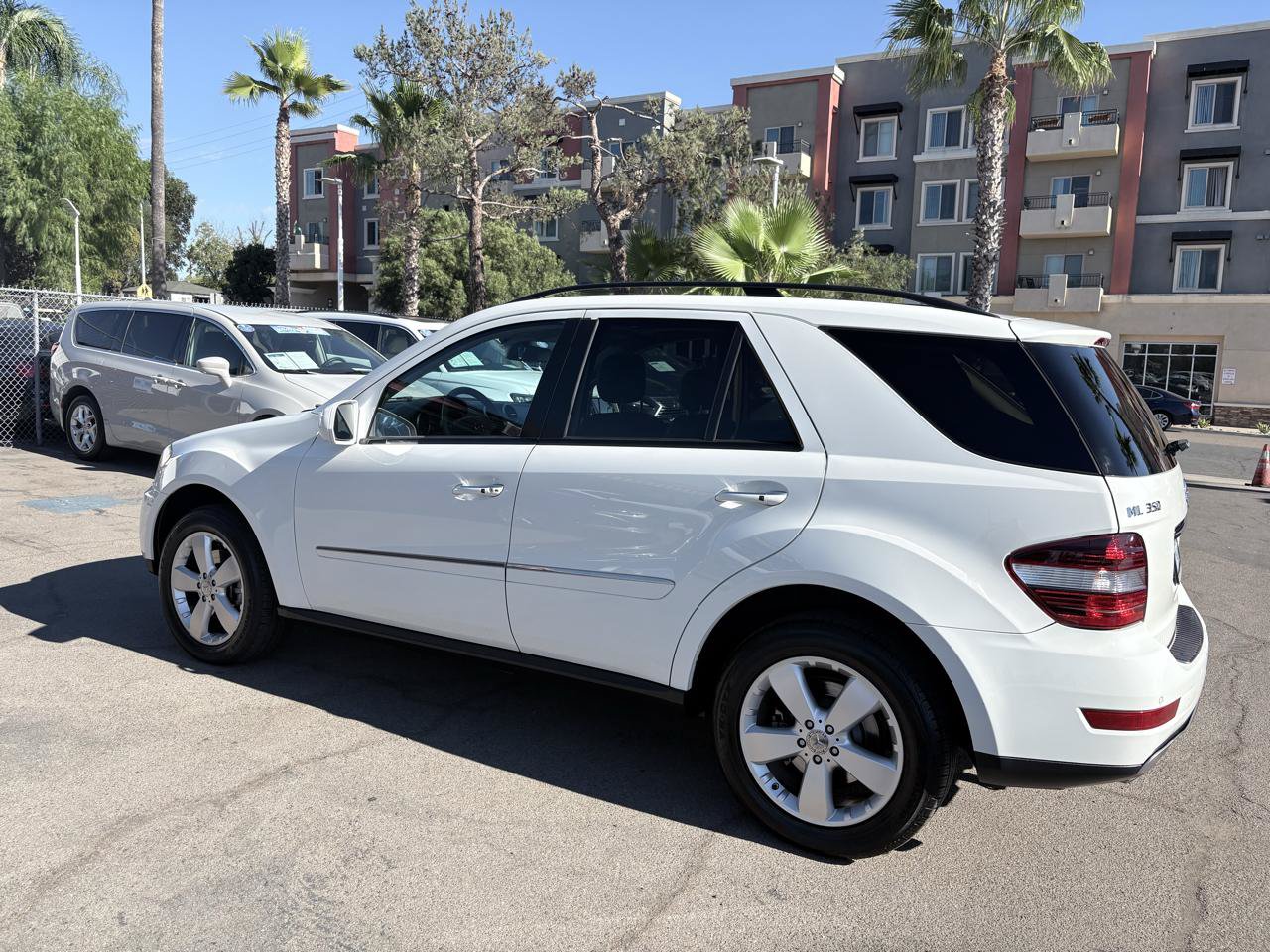 Used 2009 Mercedes-Benz ML 350 4MATIC image 12