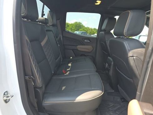Used 2023 GMC Canyon Denali AWD/4WD image 28