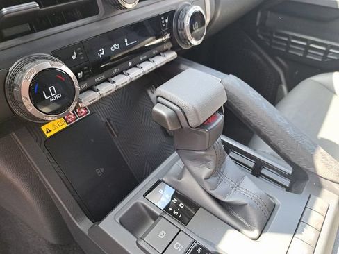 New 2026 Toyota Tacoma TRD Off-Road AWD/4WD image 13