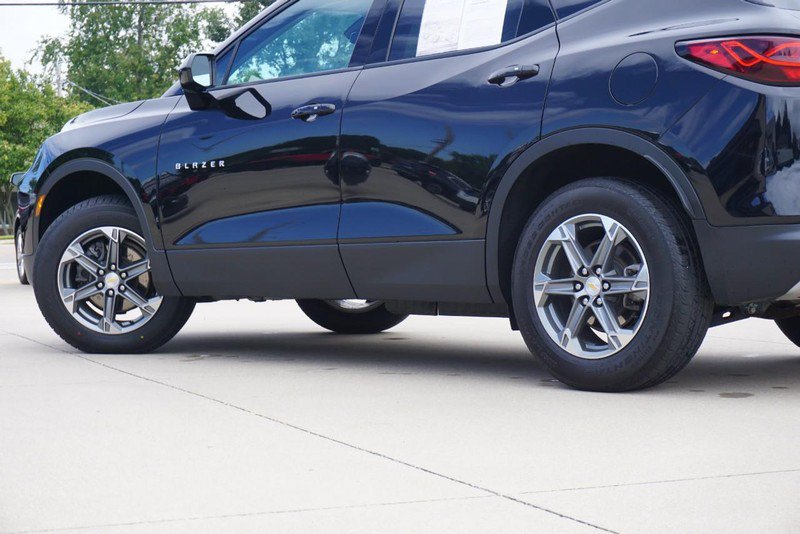 Used 2024 Chevrolet Blazer LT w/ LPO, Floor Liner Package FWD image 13
