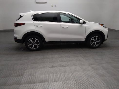 Used 2020 Kia Sportage LX AWD/4WD image 10