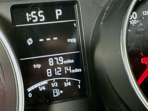 Used 2018 Volkswagen Jetta Wolfsburg Edition image 12