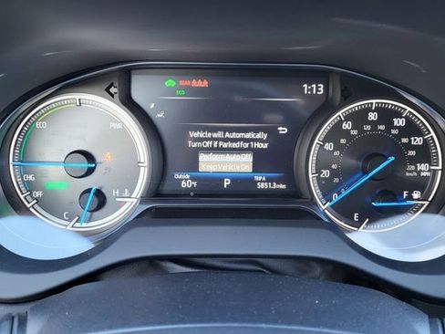 Used 2023 Toyota Venza LE image 20