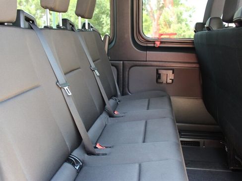 Used 2024 Mercedes-Benz Sprinter 2500 image 17