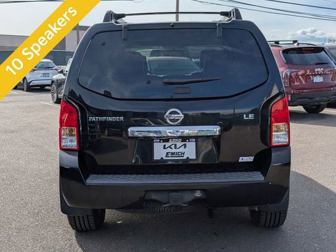 Used 2012 Nissan Pathfinder LE image 3