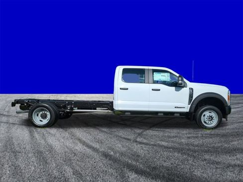 New 2026 Ford F550 4x4 Crew Cab Super Duty image 3