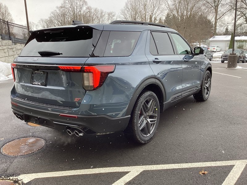 New 2026 Ford Explorer ST w/ Sun And Sound Package AWD/4WD image 7