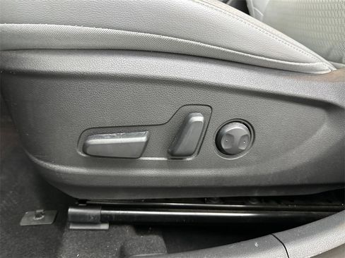 Used 2019 Hyundai Kona Ultimate image 10