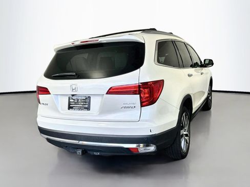 Used 2018 Honda Pilot Elite image 7
