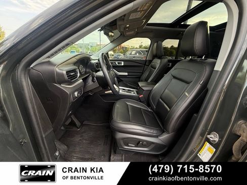 Used 2022 Ford Explorer XLT w/ Equipment Group 202A AWD/4WD image 20