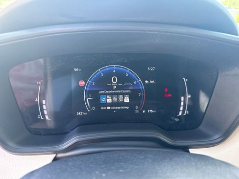 Used 2026 Toyota Corolla LE FWD image 3
