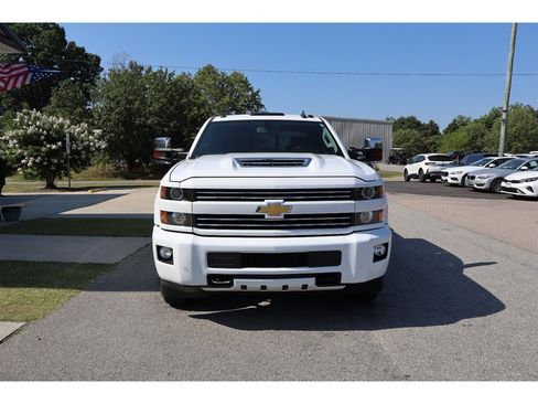 Used 2019 Chevrolet Silverado 3500 LT w/ LT Convenience Package AWD/4WD image 9