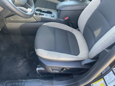 Used 2025 Ford Bronco Sport Big Bend w/ Convenience Package image 12