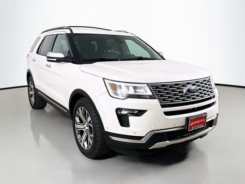 Used 2018 Ford Explorer Platinum image 1