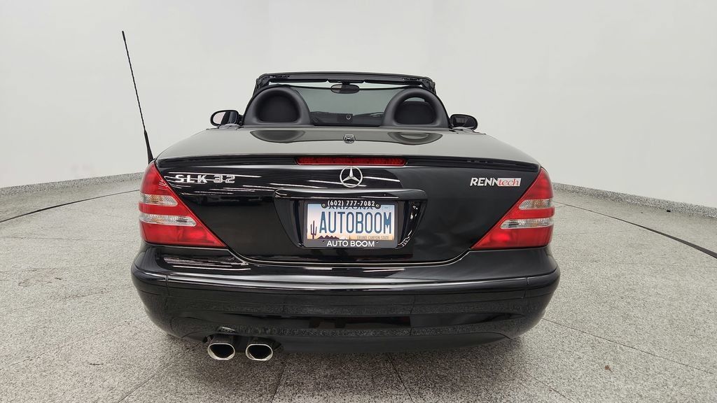 Used 2002 Mercedes-Benz SLK 32 AMG image 17