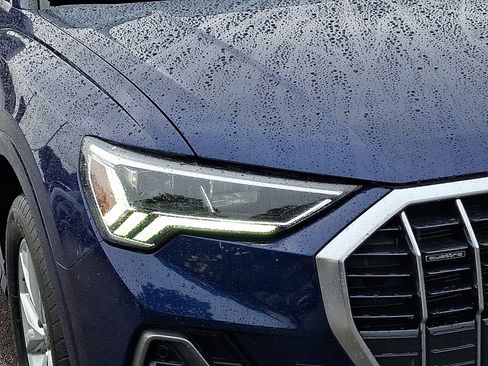 Used 2025 Audi Q3 2.0T Premium AWD/4WD image 9