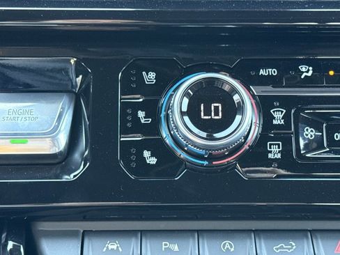 New 2026 GMC Sierra 1500 AT4 w/ AT4 Premium Package AWD/4WD image 21