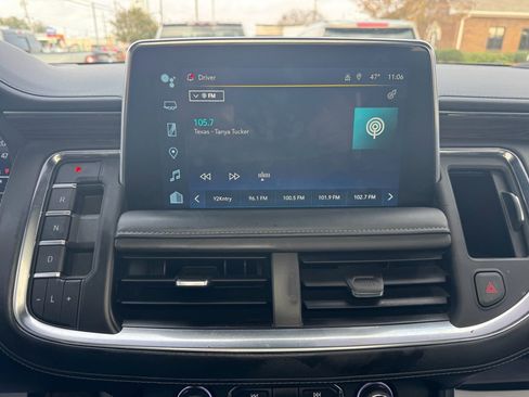 Used 2023 Chevrolet Tahoe LT w/ LT Signature Package image 27