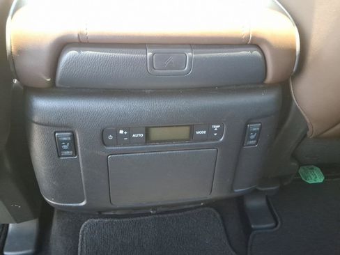 Used 2023 Nissan Armada Platinum w/ Captain's Chairs Package AWD/4WD image 17