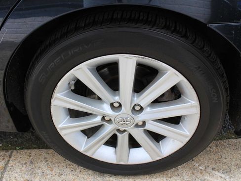 Used 2012 Toyota Camry XLE FWD image 6