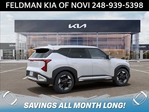 New 2027 Kia Seltos S FWD image 6