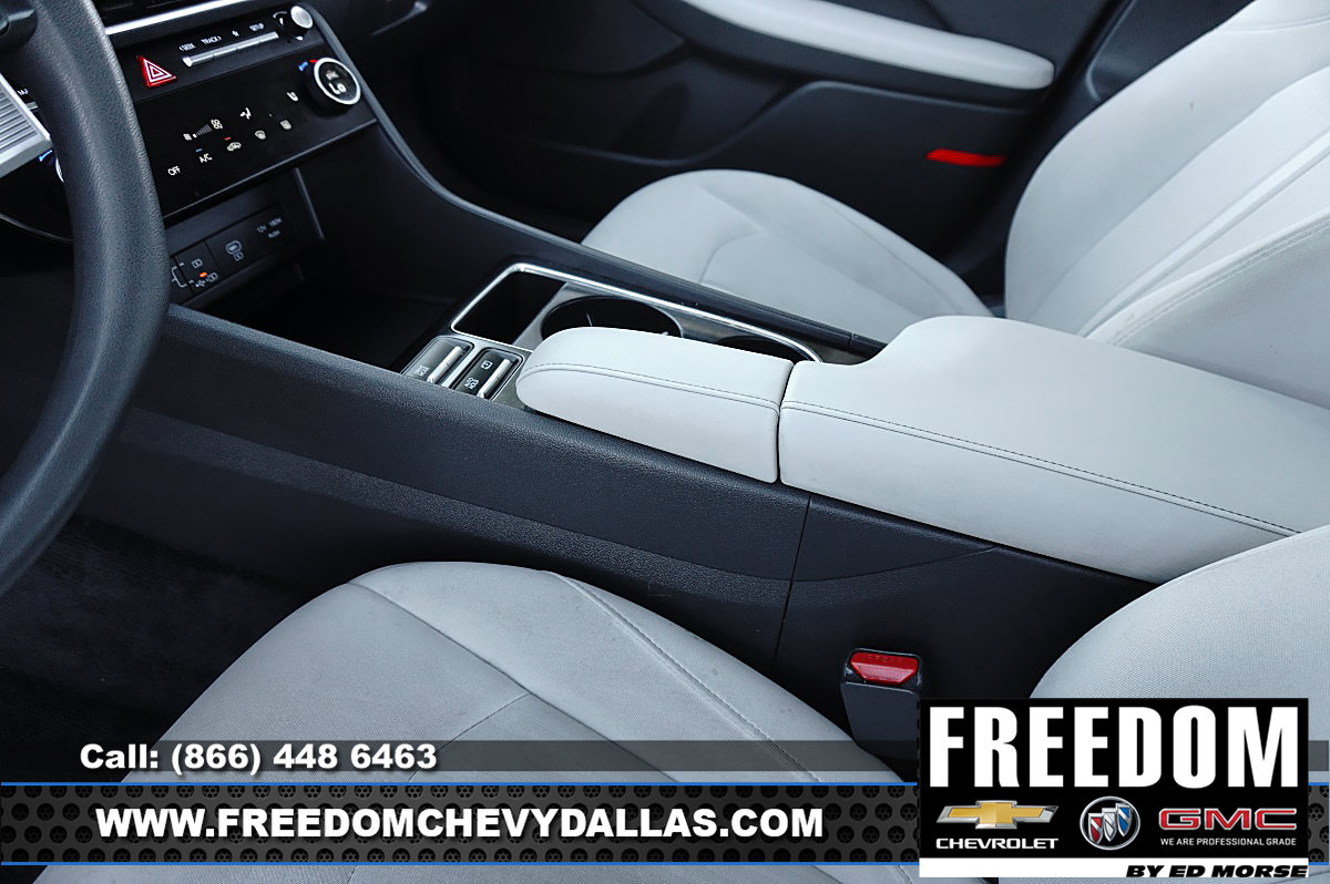 Used 2025 Hyundai Sonata SEL FWD image 29