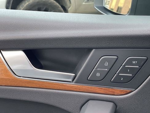 Certified 2023 Audi Q5 2.0T Premium Plus w/ Premium Plus Package AWD/4WD image 36