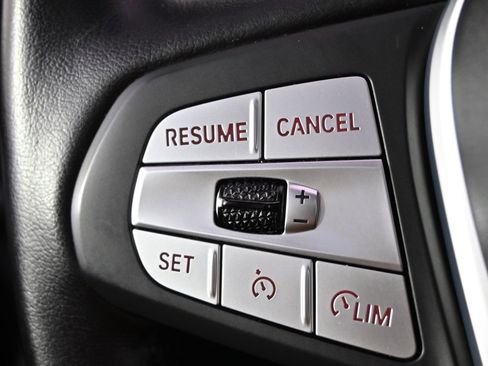 Used 2024 BMW X3 xDrive30i image 32