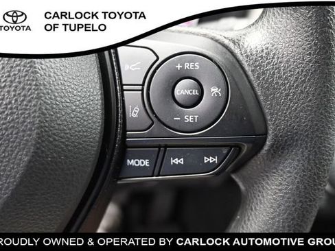 Used 2025 Toyota RAV4 XLE w/ Convenience Package FWD image 27