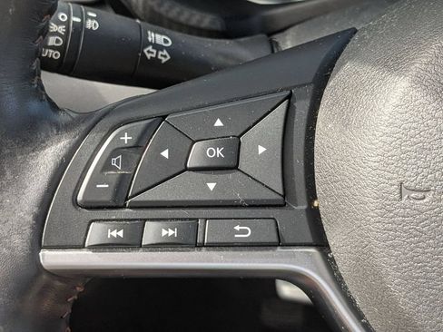 Used 2020 Nissan Sentra SR FWD image 16