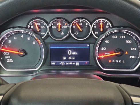 Certified 2021 Chevrolet Silverado 1500 Custom Trail Boss w/ Midnight Edition AWD/4WD image 23