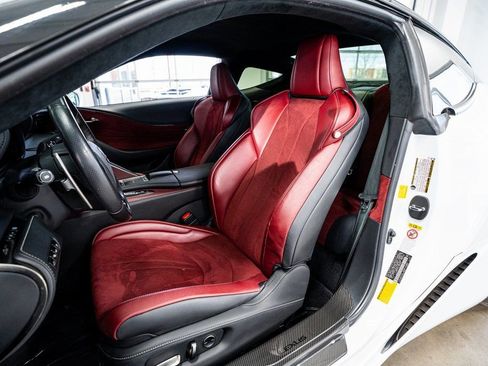 Used 2018 Lexus LC 500 Coupe w/ Performance Package image 36