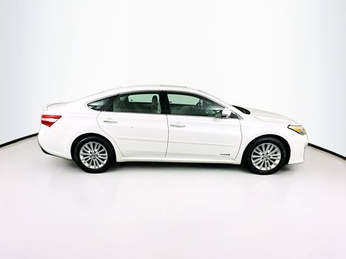 Used 2015 Toyota Avalon XLE Touring FWD image 10